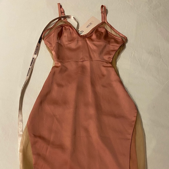 House of CB Dresses & Skirts - Sleek earthy pink satin cocktail dress